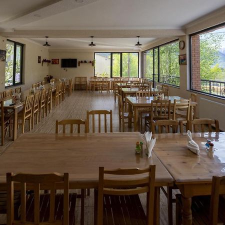 Gp Rooms Kazbegi Esterno foto