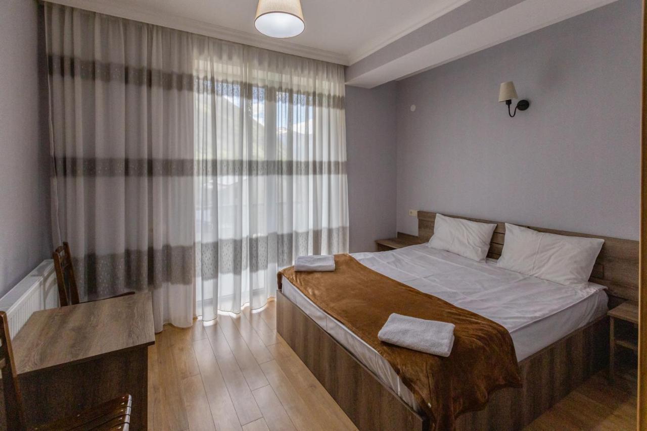 Gp Rooms Kazbegi Esterno foto