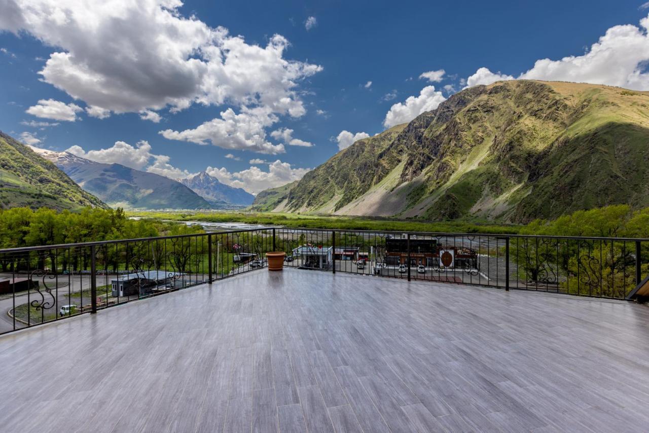 Gp Rooms Kazbegi Esterno foto